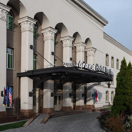 Grand Tien Shan Hotel الماتي المظهر الخارجي الصورة