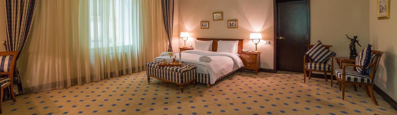 Grand Tien Shan Hotel الماتي المظهر الخارجي الصورة