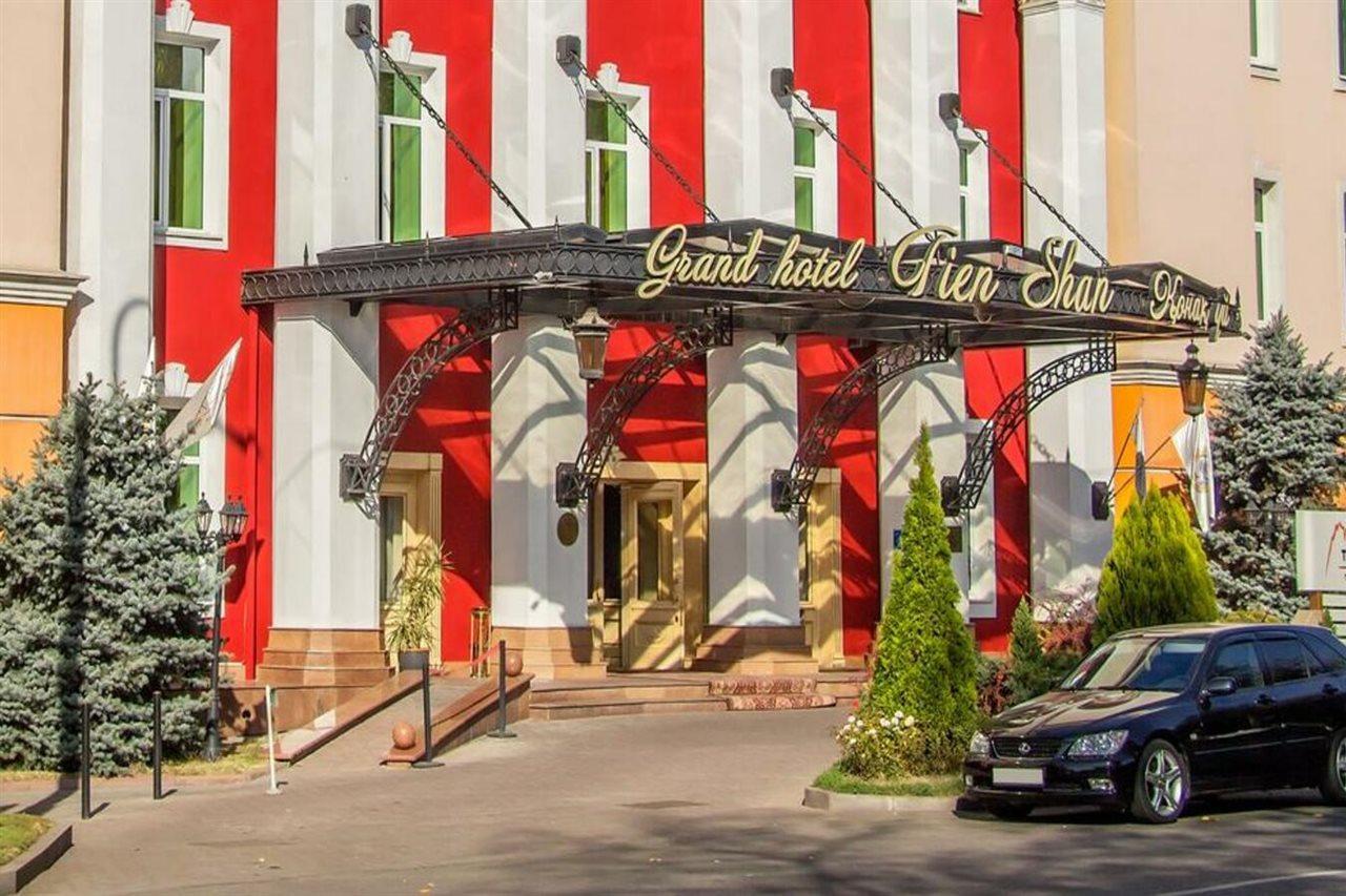 Grand Tien Shan Hotel الماتي المظهر الخارجي الصورة