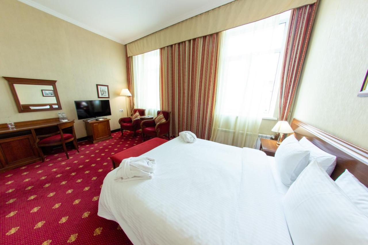 Grand Tien Shan Hotel الماتي المظهر الخارجي الصورة
